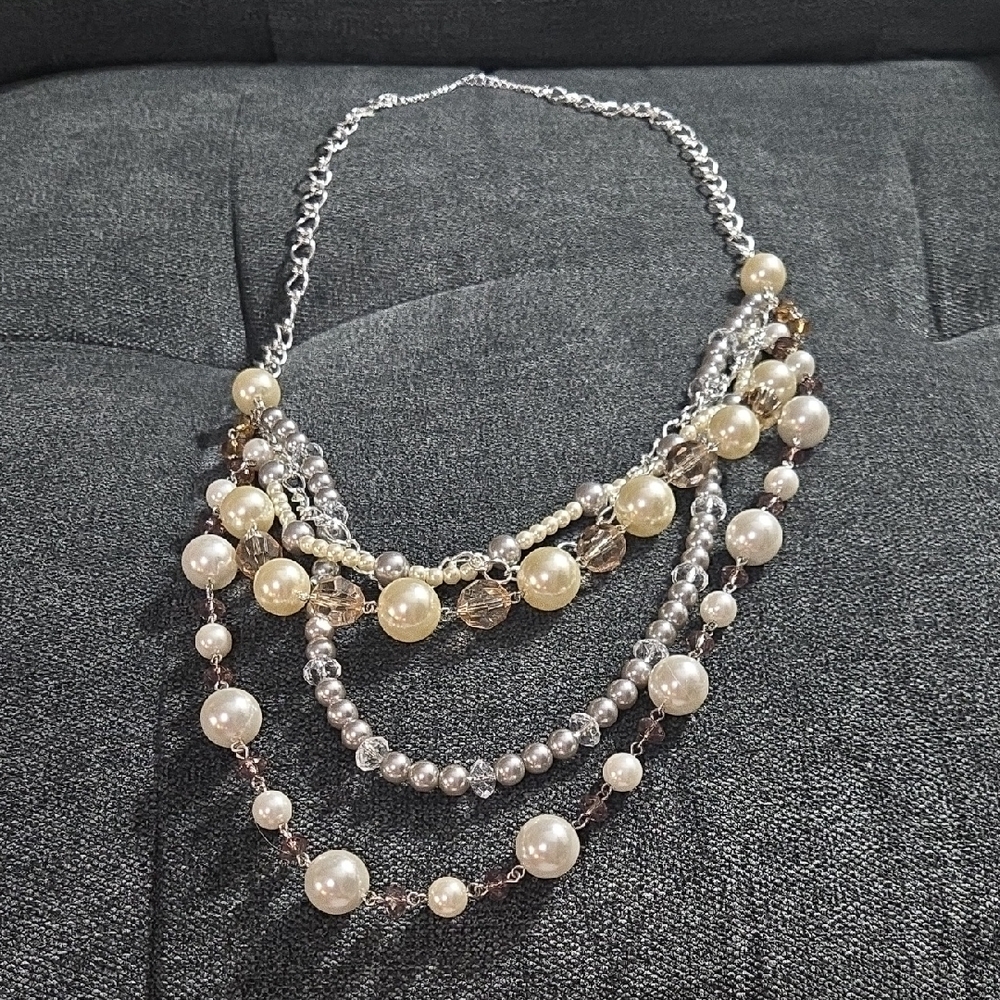 SAQ Vintage Silver and Gold Pearl Necklace- 30" to 34"‎
